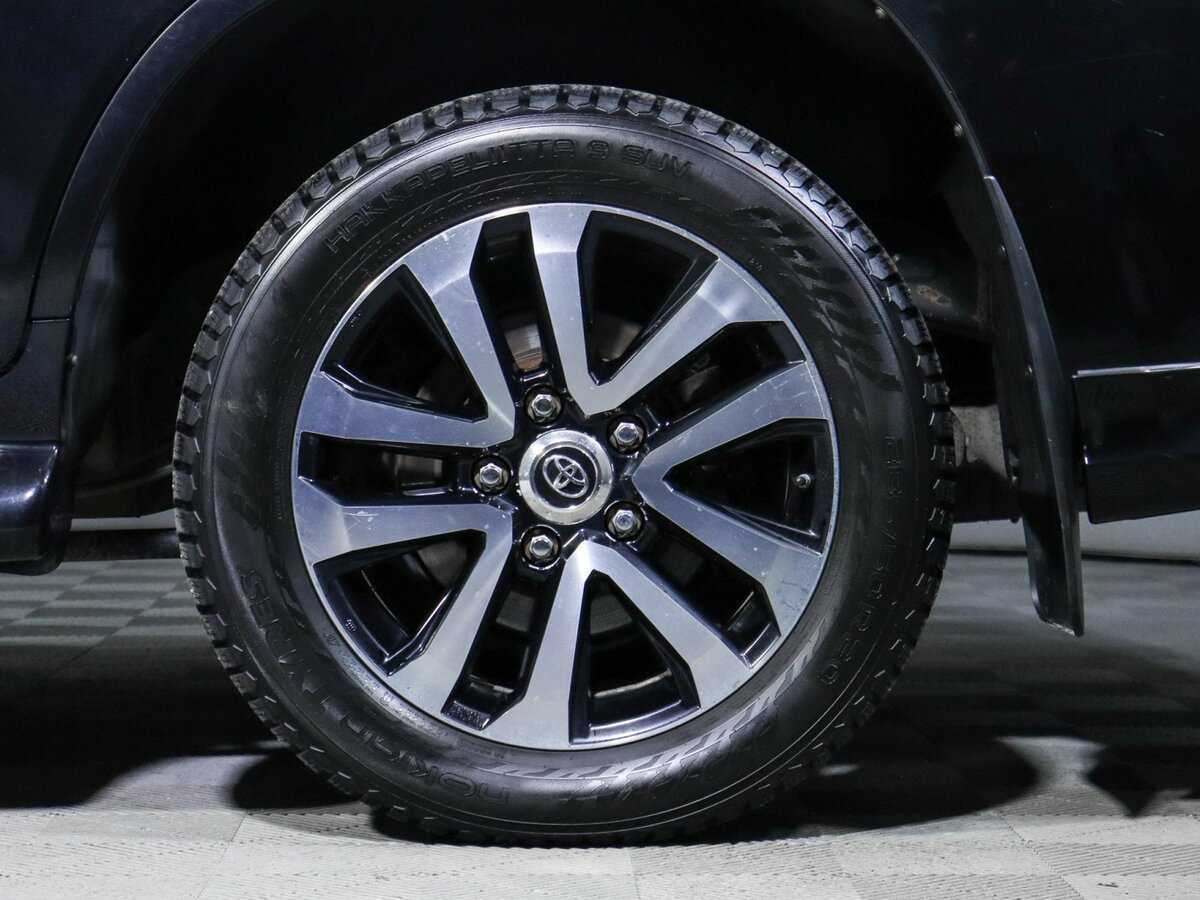 Toyota Land Cruiser, 2018 Фото №11