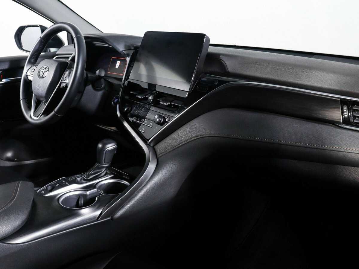Toyota Camry, 2023 Фото №9