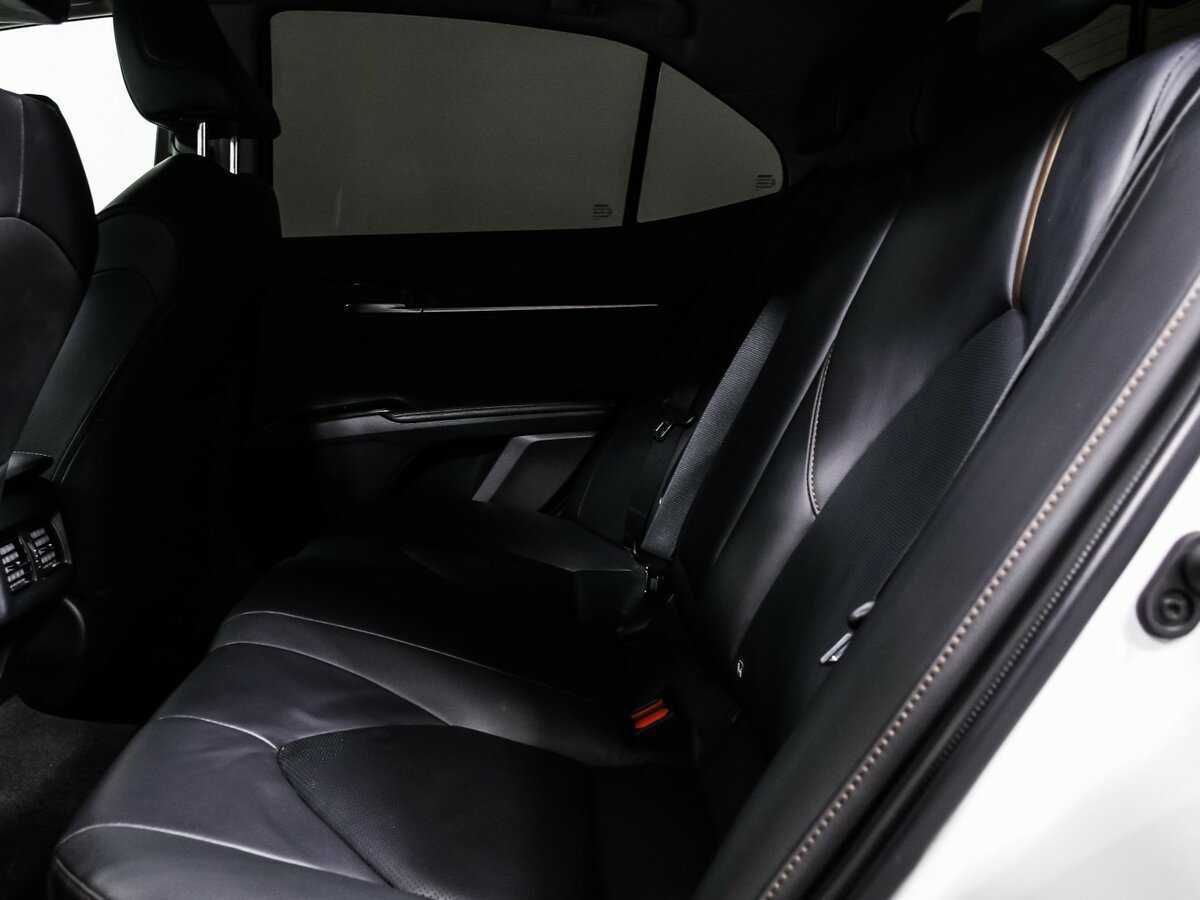 Toyota Camry, 2019 Фото №13