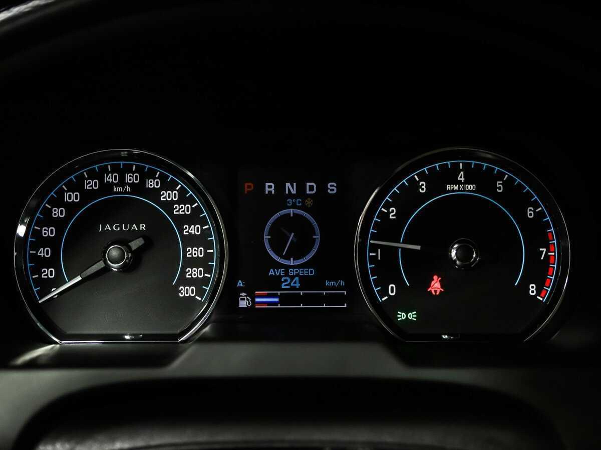 Jaguar XF, 2013 Фото №10