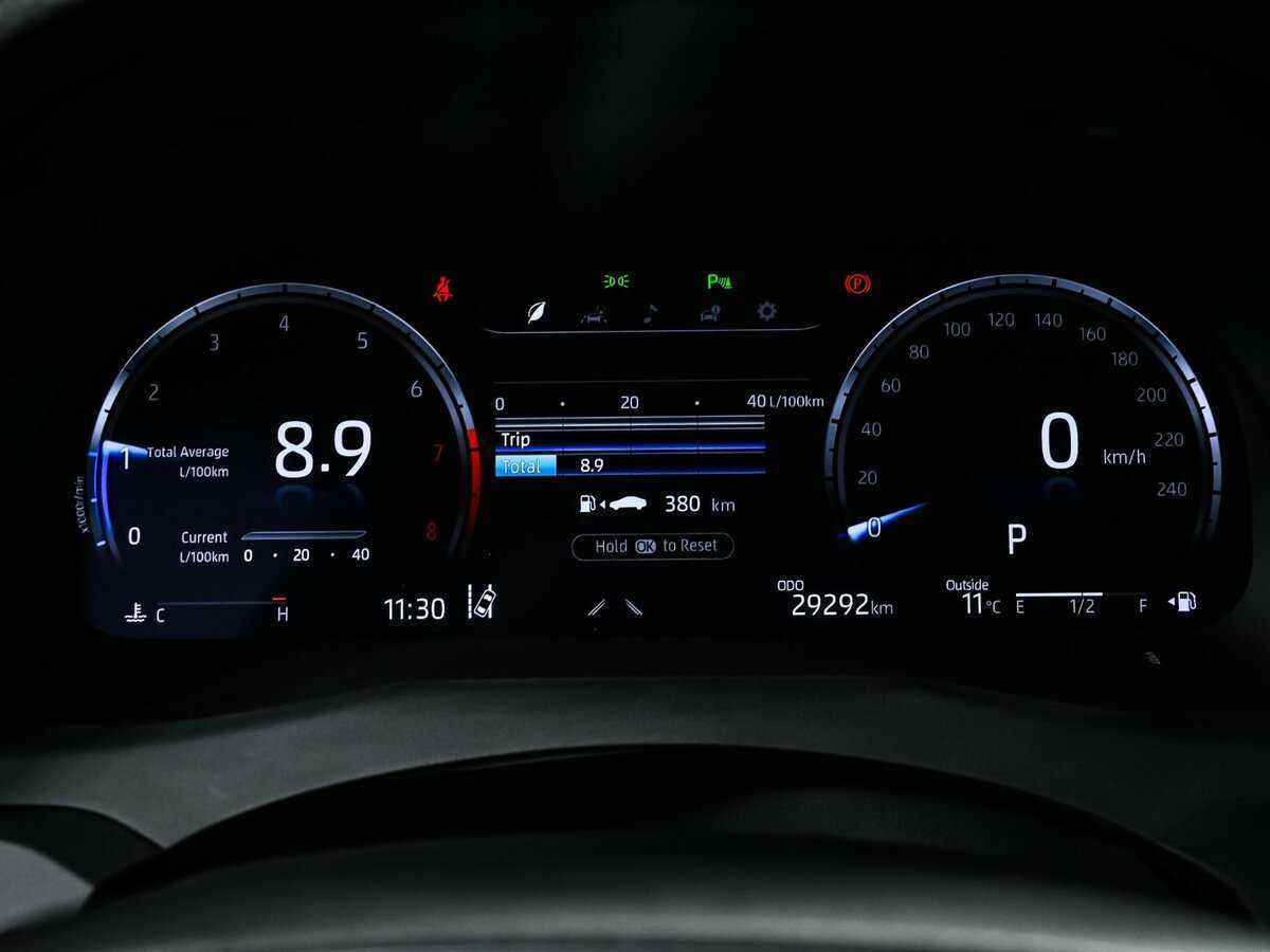 Toyota Camry, 2023 Фото №10