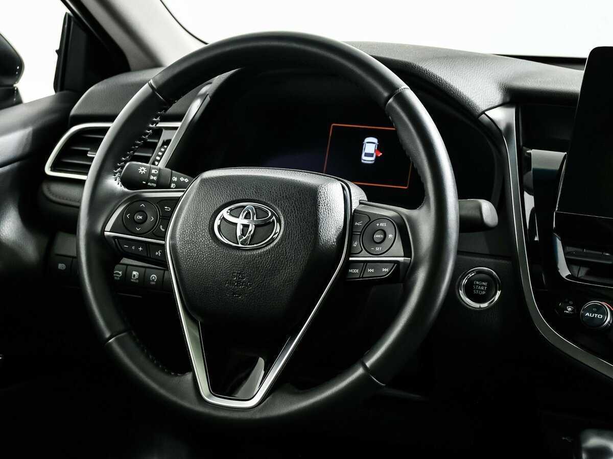 Toyota Camry, 2023 Фото №12
