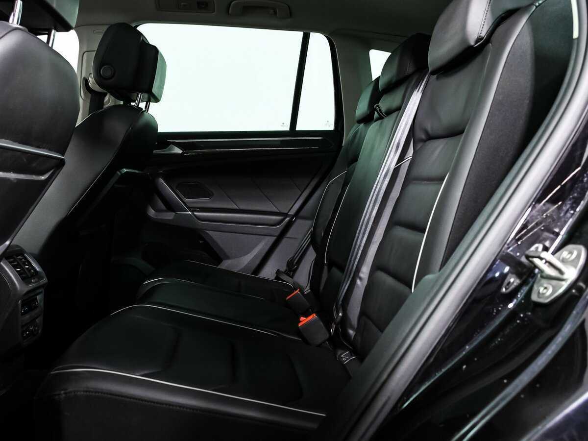 Volkswagen Tiguan, 2018 Фото №12