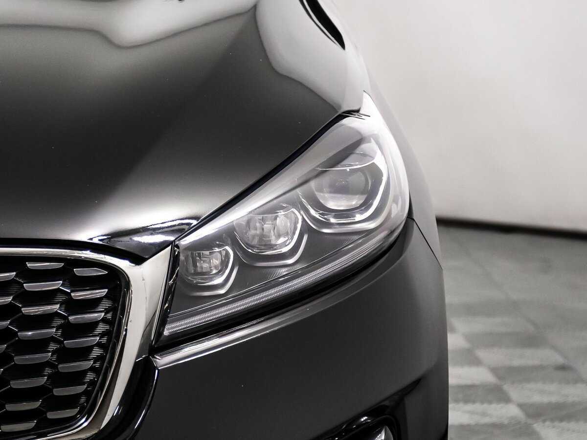 Kia Sorento, 2018 Фото №16