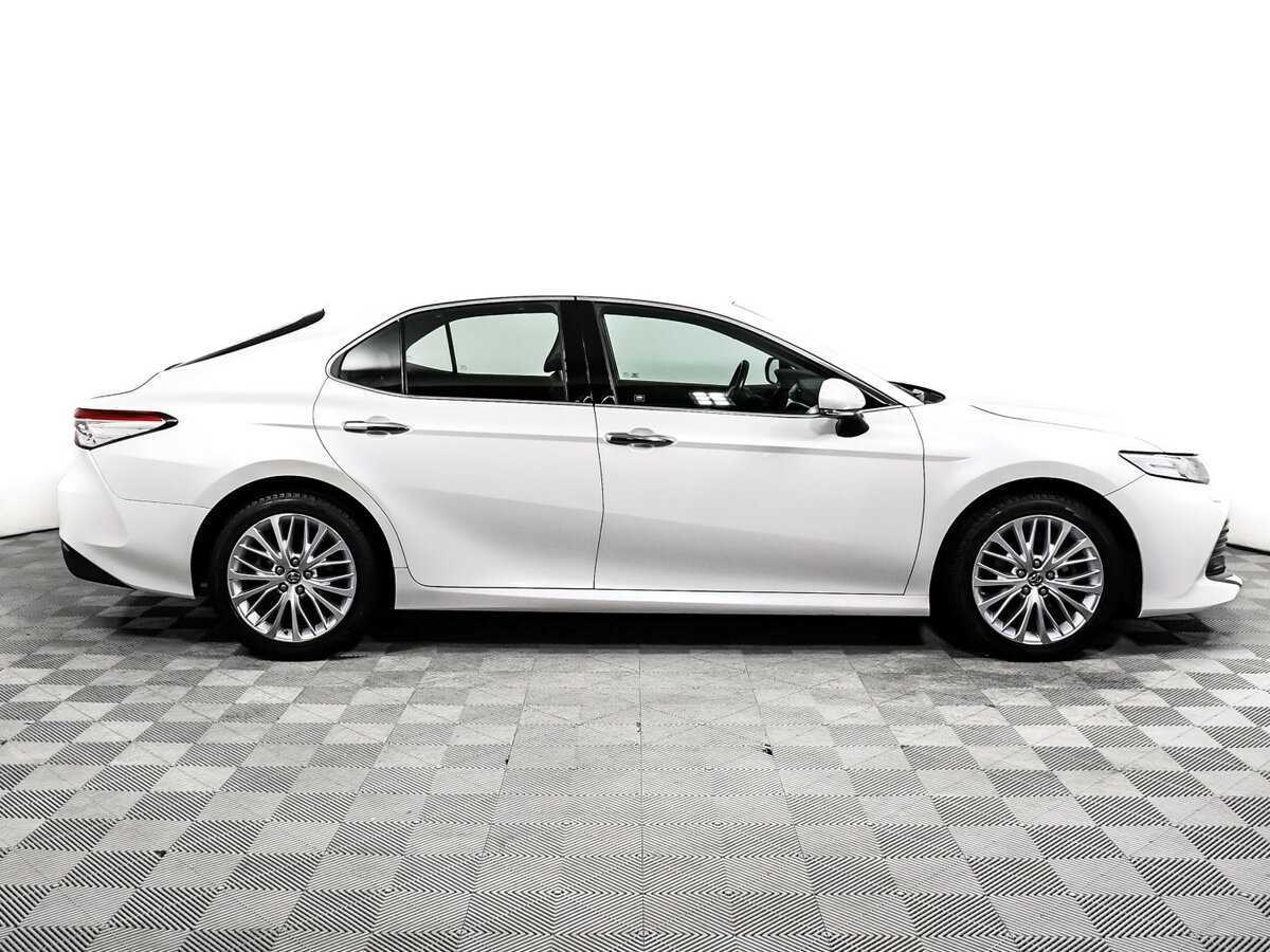 Toyota Camry, 2018 - 89 273 км. | Фото №4