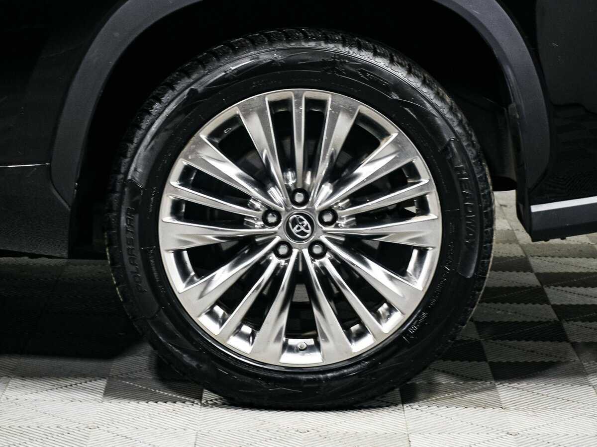 Toyota Highlander, 2023 Фото №14