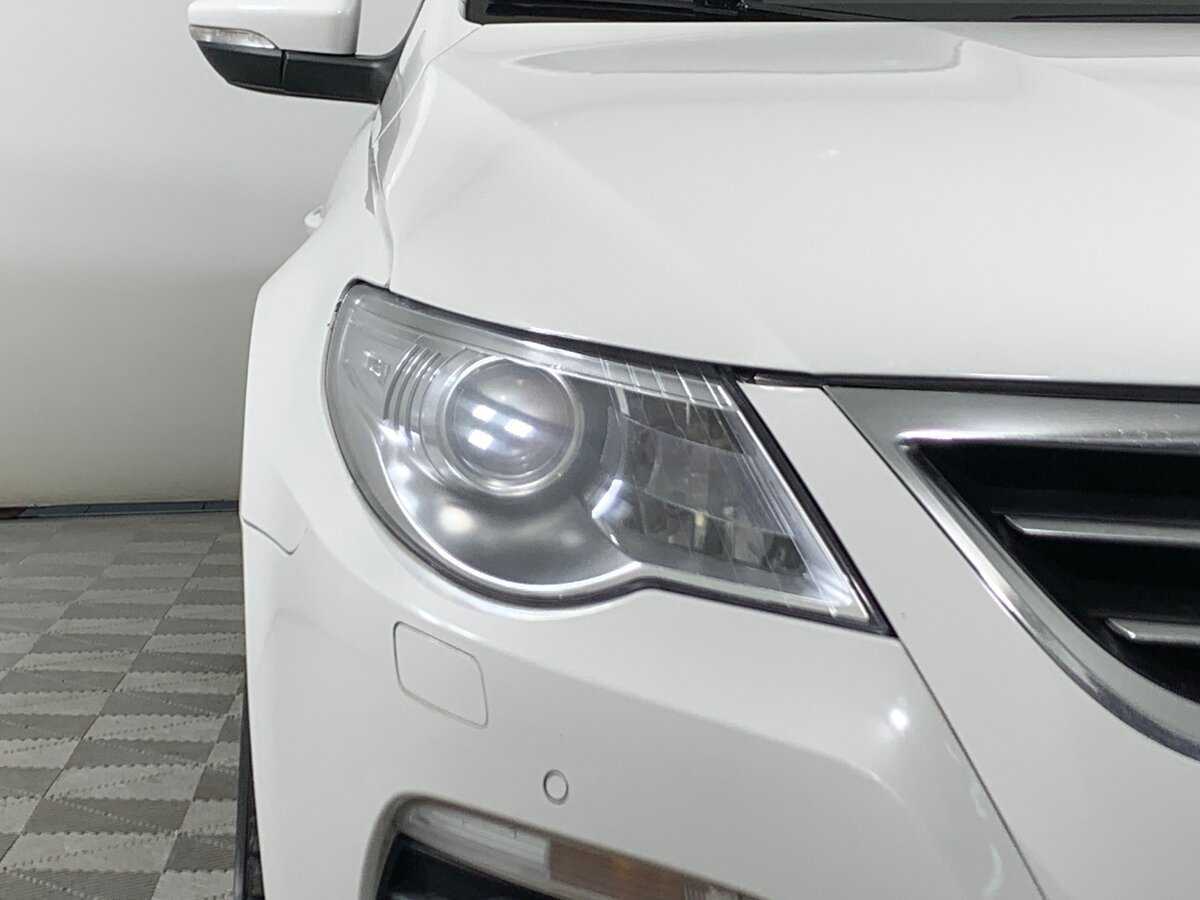 Volkswagen Passat CC, 2011 Фото №10