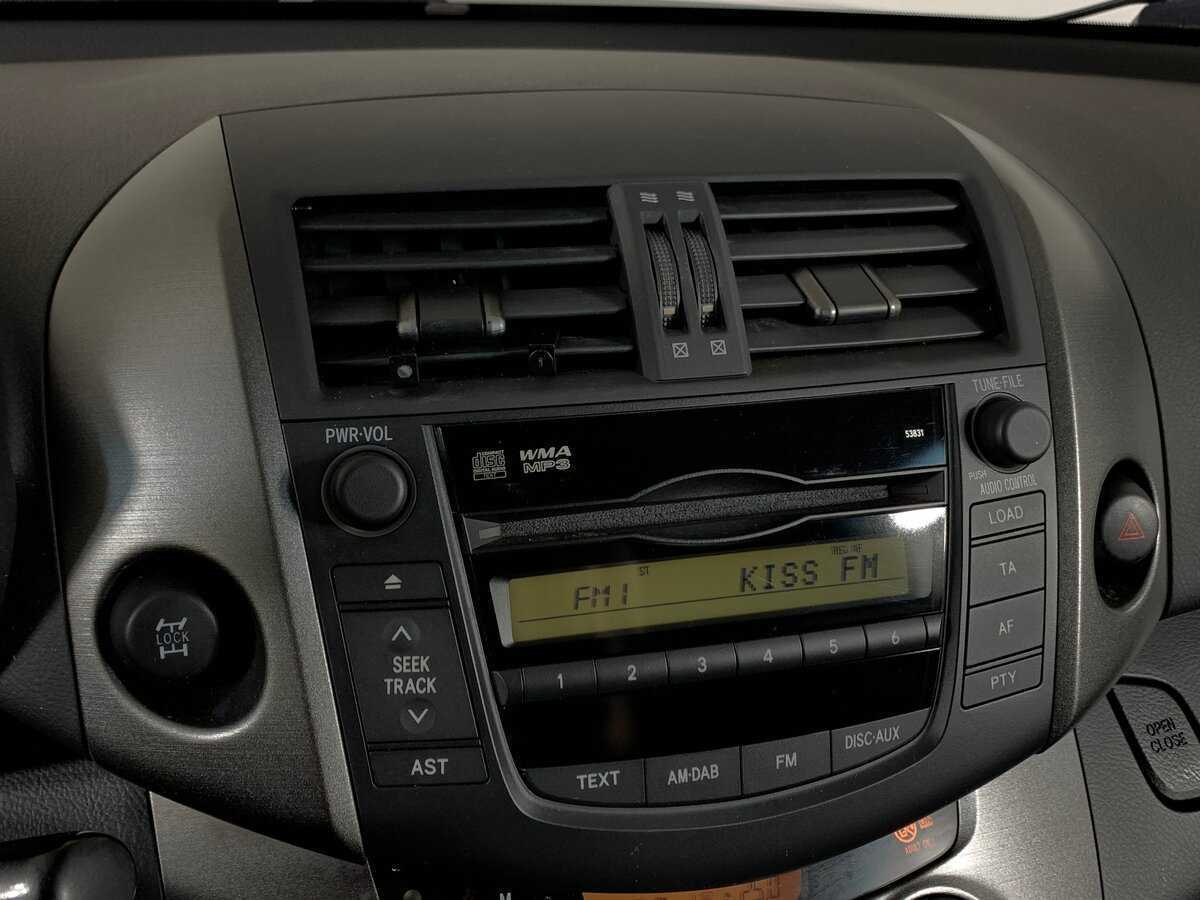 Toyota RAV4, 2011 Фото №16