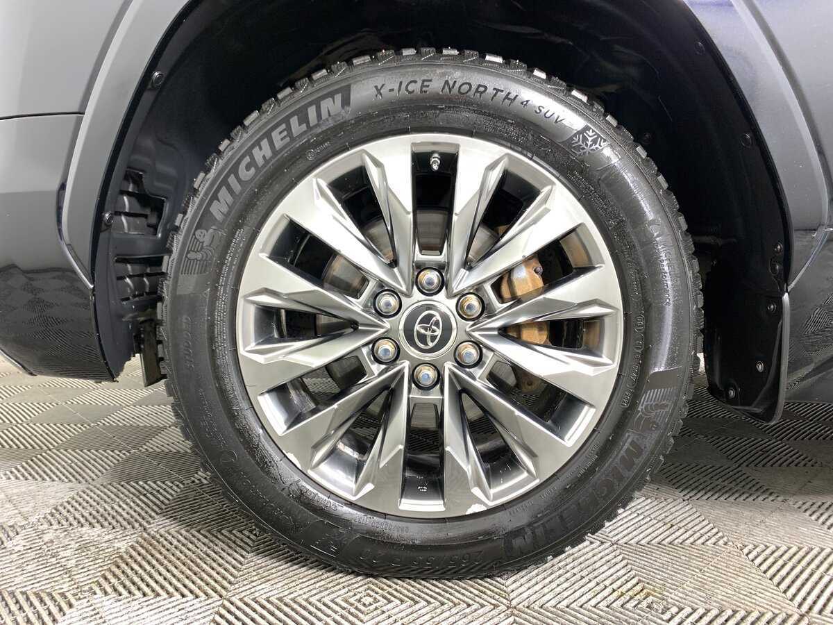 Toyota Land Cruiser, 2021 Фото №9