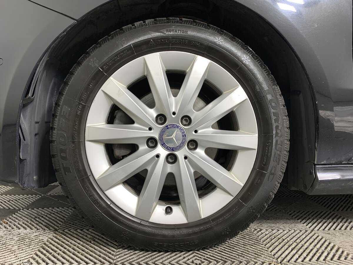 Mercedes-Benz B-Класс 180, 2014 Фото №9