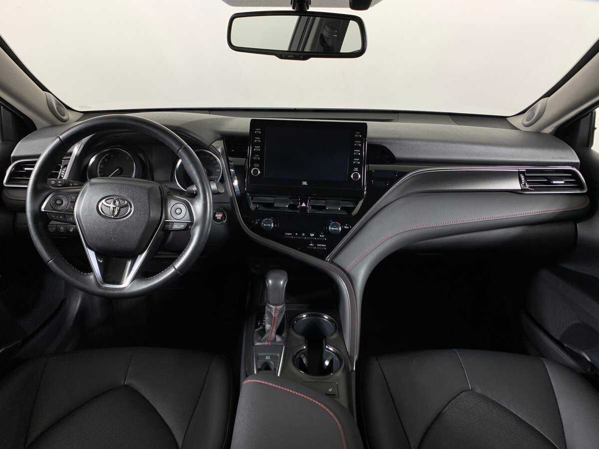 Toyota Camry, 2022 Фото №12