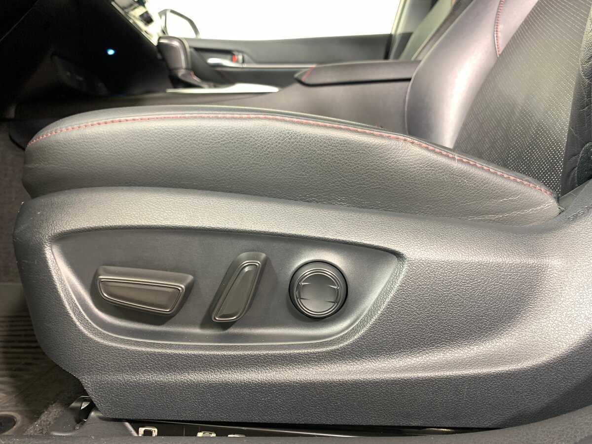 Toyota Camry, 2022 Фото №16