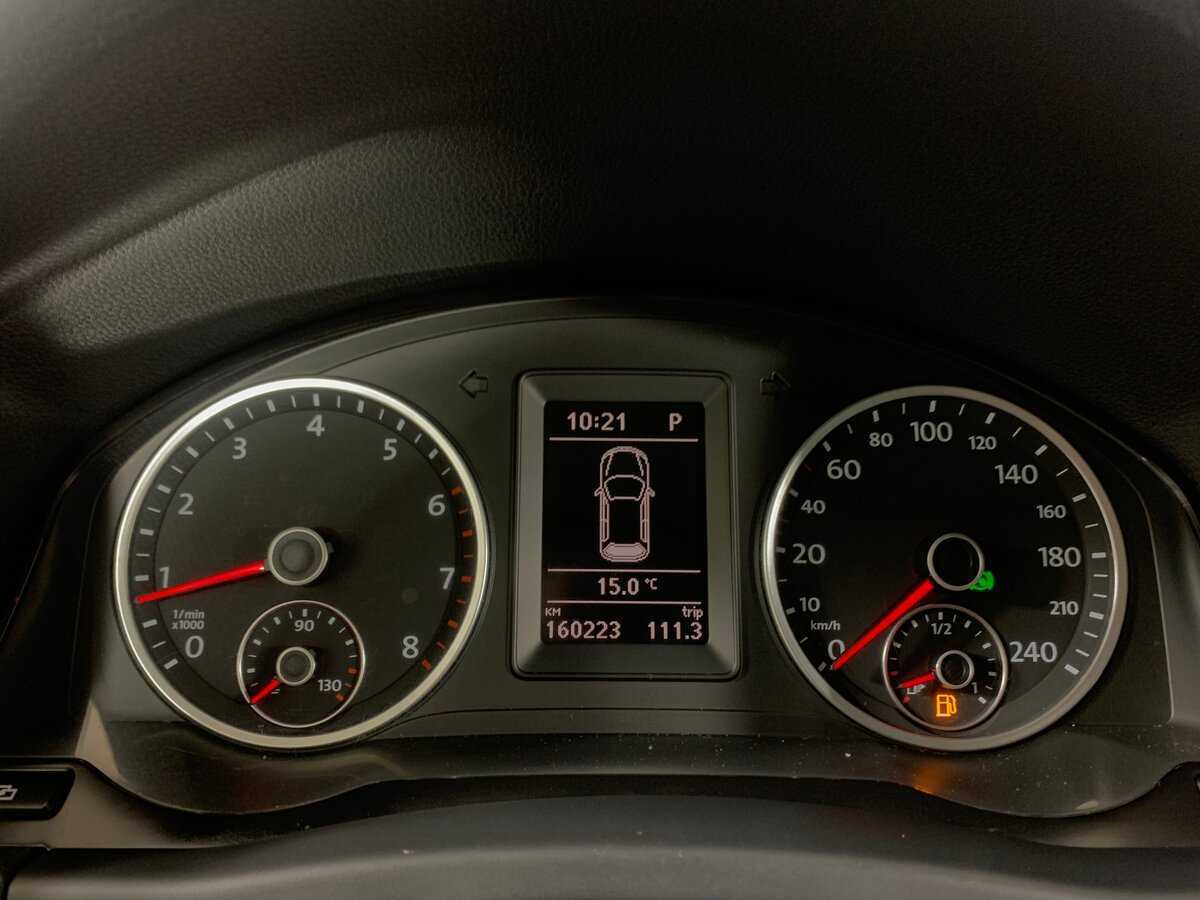 Volkswagen Tiguan, 2010 Фото №15