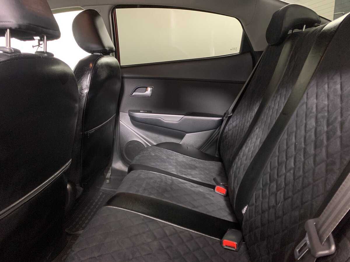 Kia Rio, 2017 Фото №17