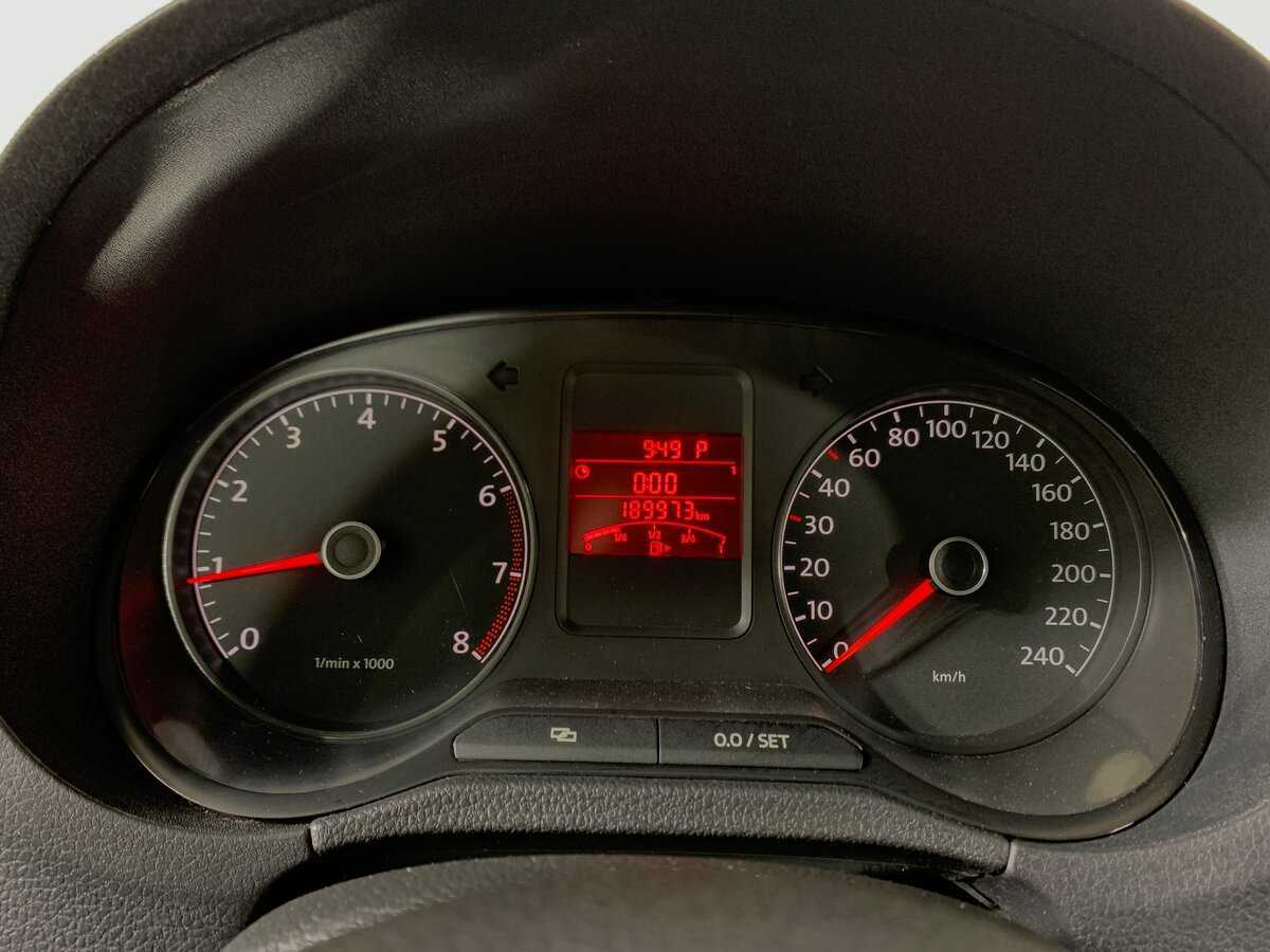 Volkswagen Polo, 2011 Фото №15