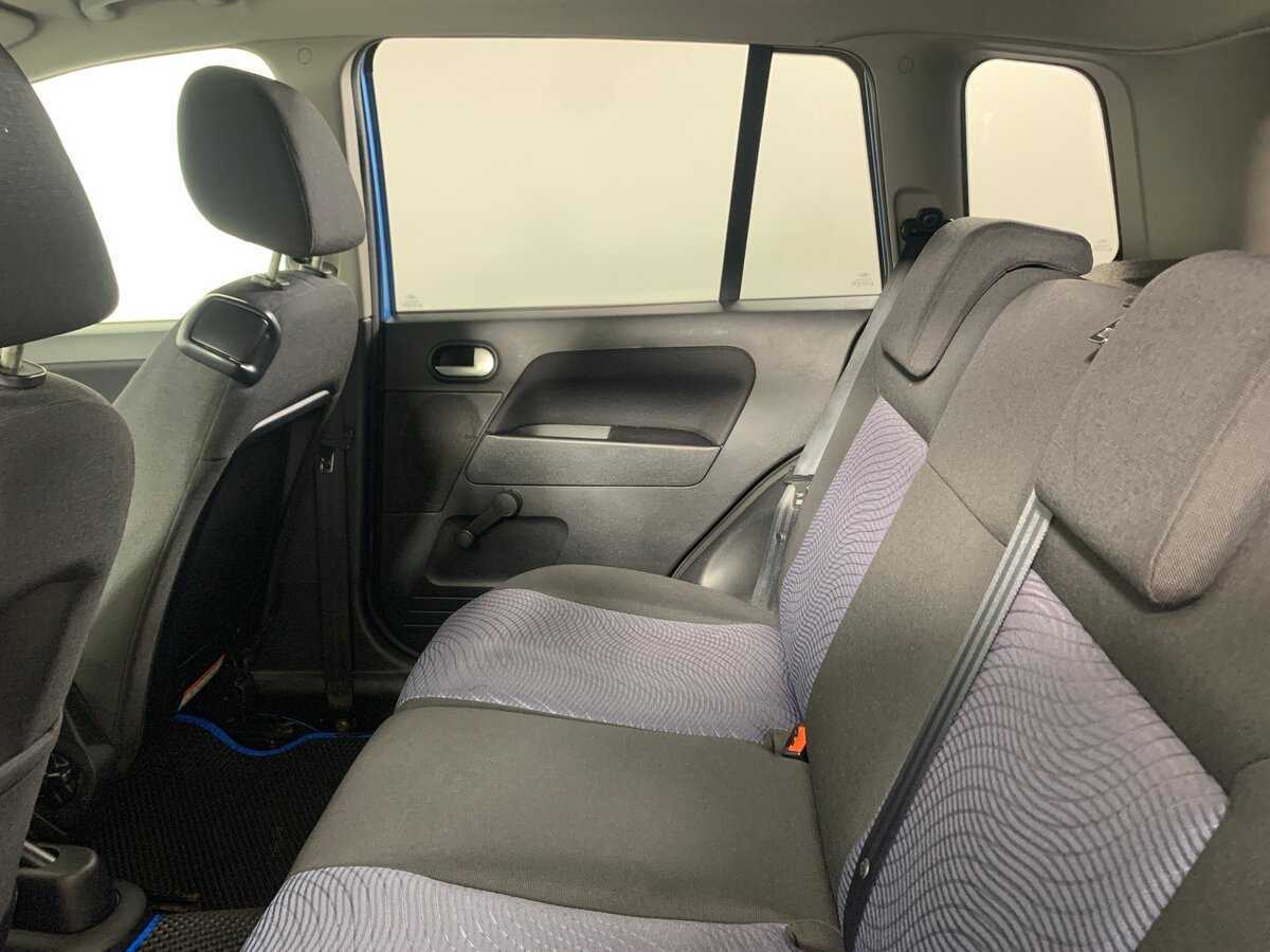 Ford Fusion, 2010 Фото №18