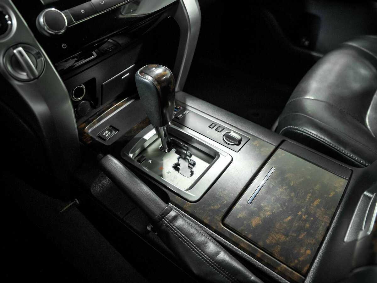 Toyota Land Cruiser, 2012 Фото №13