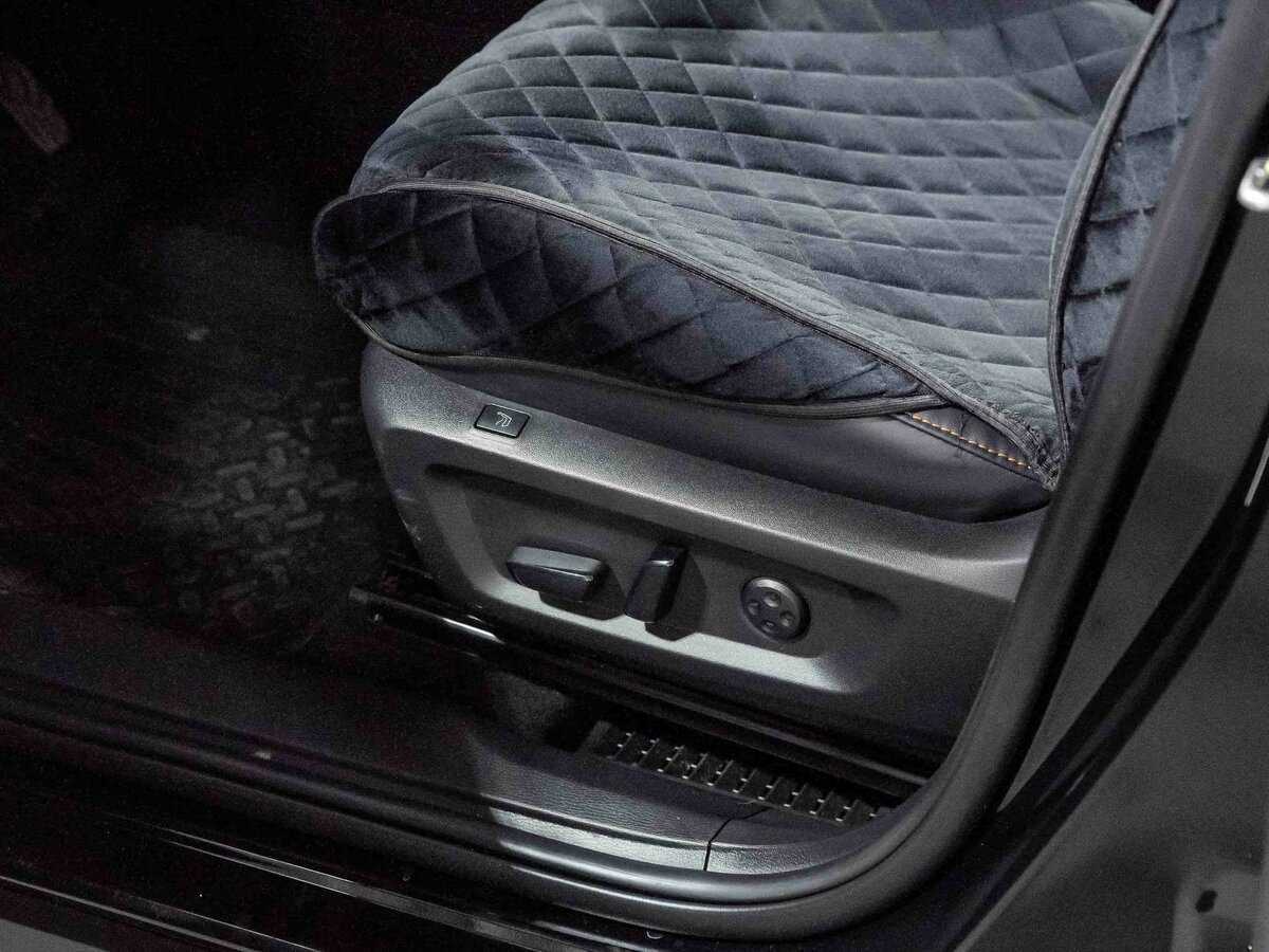 Mitsubishi Outlander, 2023 Фото №15