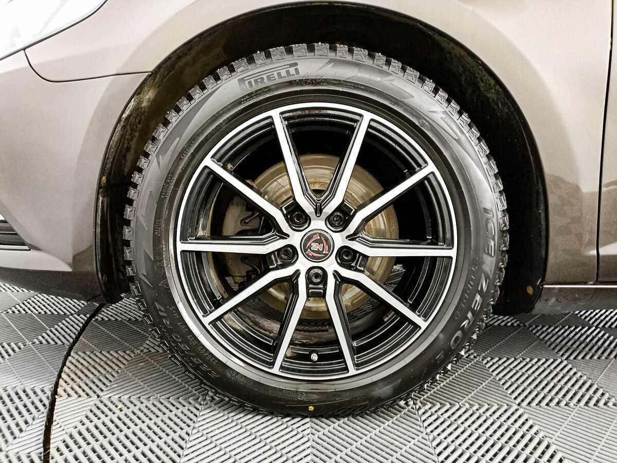 Volkswagen Passat CC, 2013 Фото №16