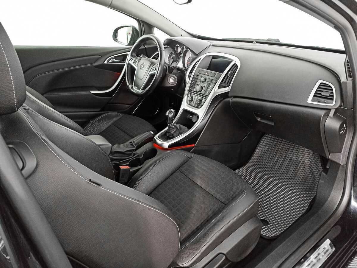 Opel Astra GTC, 2014 Фото №11