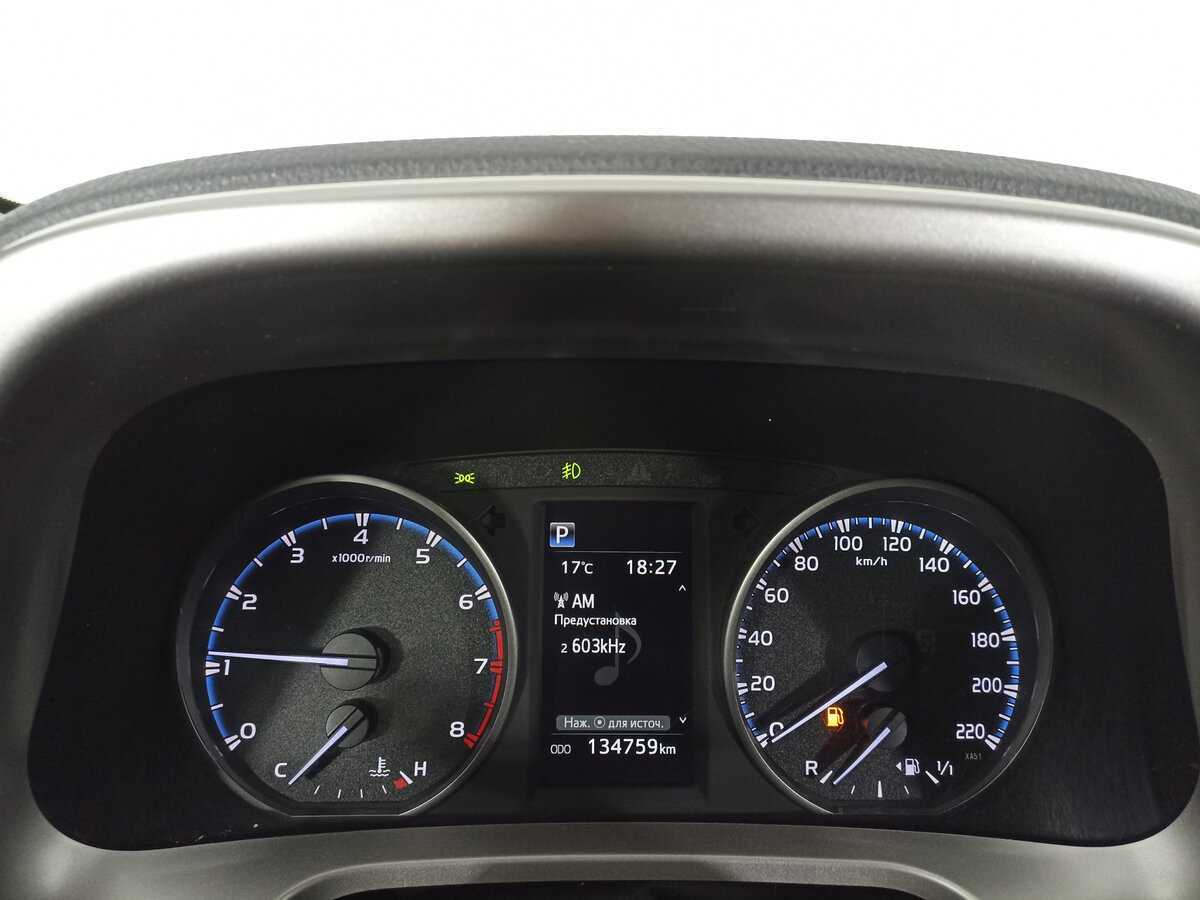 Toyota RAV4, 2018 Фото №13