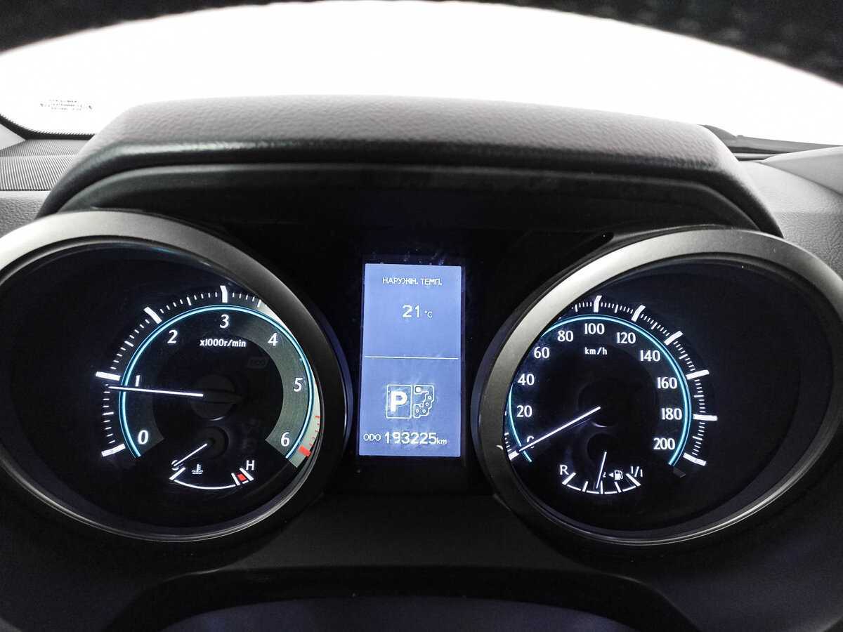 Toyota Land Cruiser Prado, 2011 Фото №13