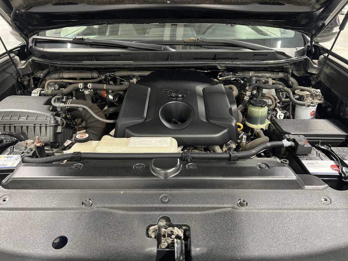 Toyota Land Cruiser Prado, 2017 Фото №9