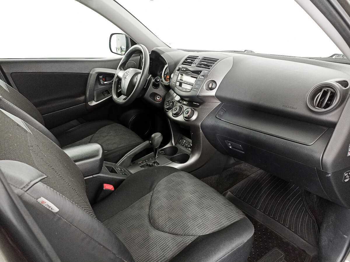 Toyota RAV4, 2011 Фото №9
