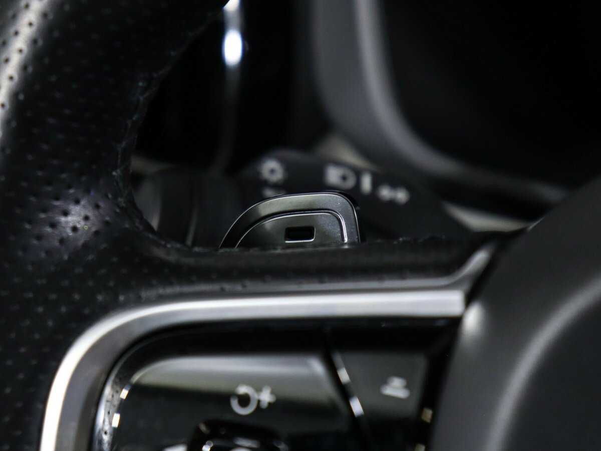 Volvo XC60, 2017 Фото №21