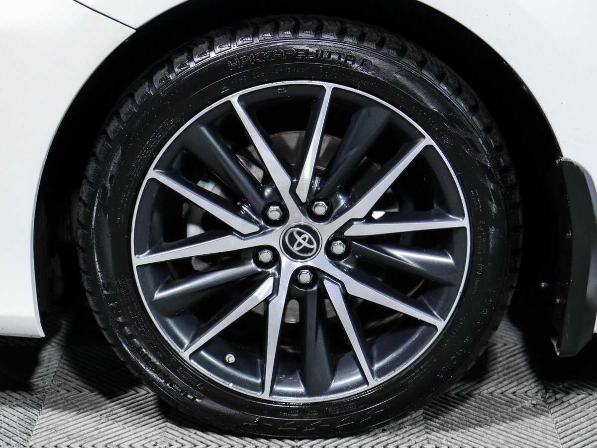 Toyota Camry, 2021 Фото №12