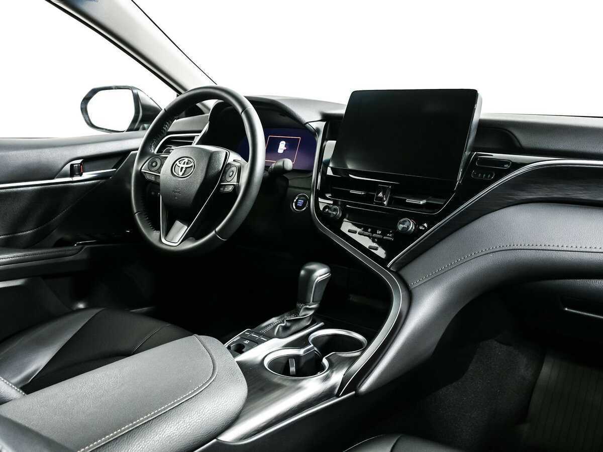 Toyota Camry, 2023 Фото №9
