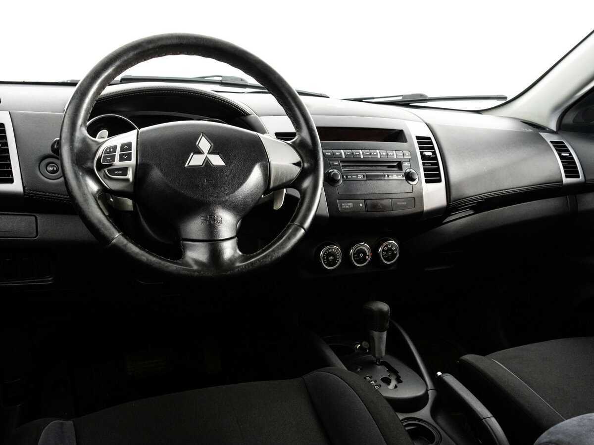 Mitsubishi Outlander, 2010 Фото №9