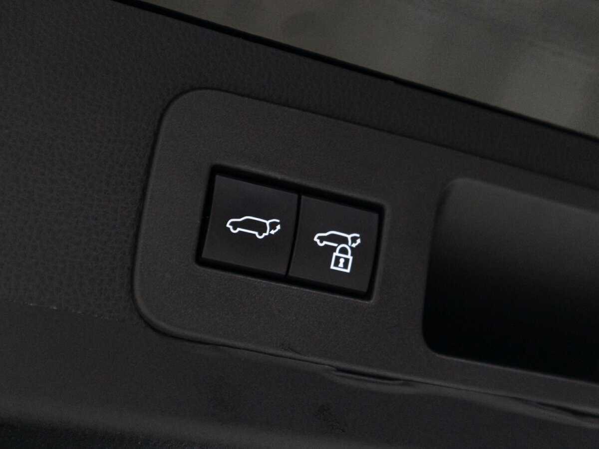 Toyota Land Cruiser, 2021 Фото №17