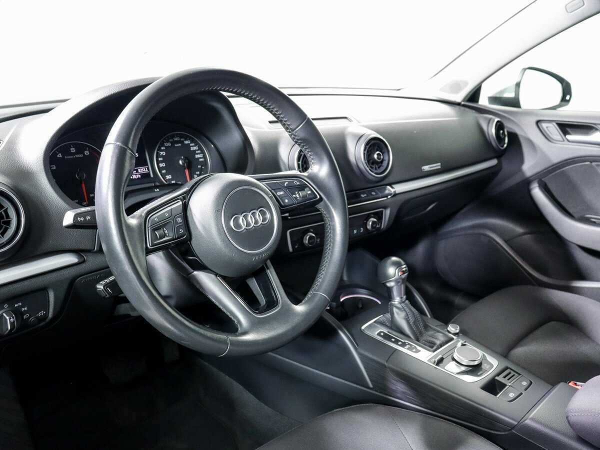 Audi A3, 2018 Фото №14