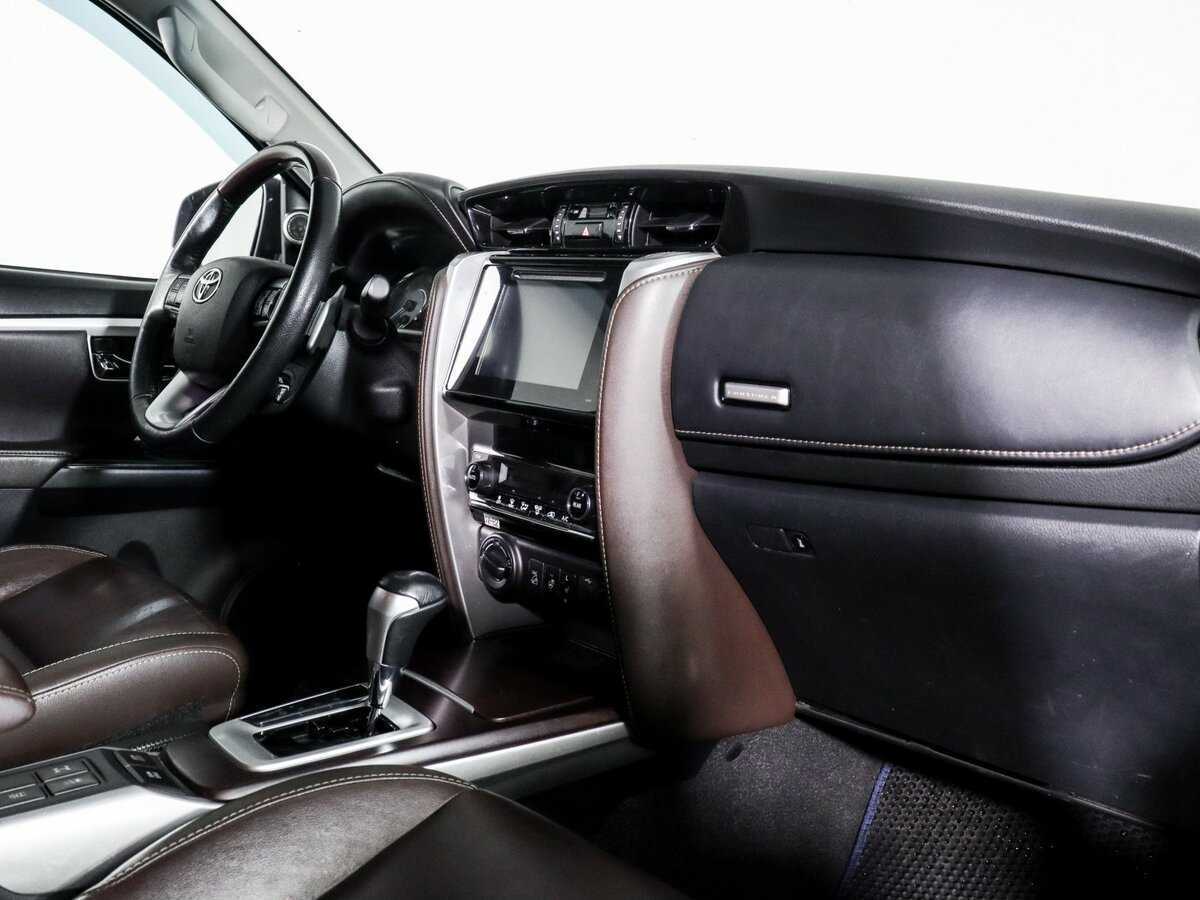 Toyota Fortuner, 2018 - 268 350 км. | Фото №6