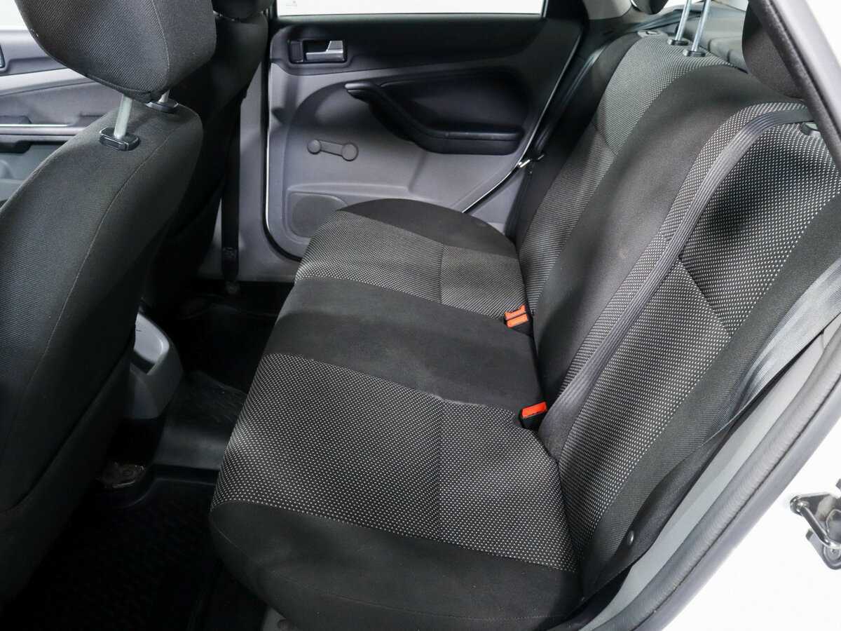 Ford Focus, 2011 Фото №10