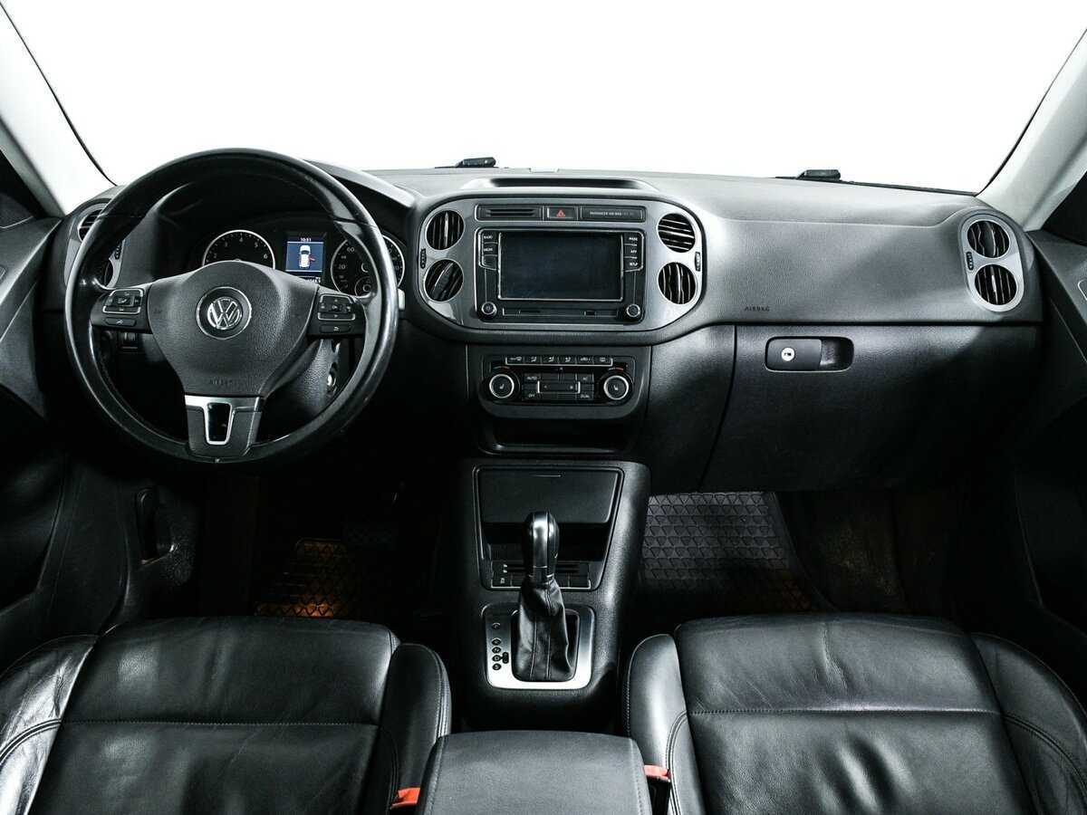 Volkswagen Tiguan, 2011 Фото №11