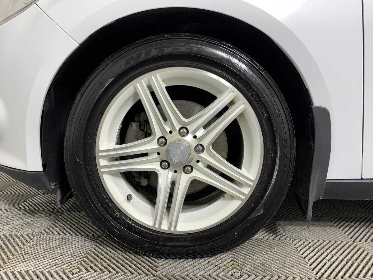 Ford Focus, 2011 Фото №9