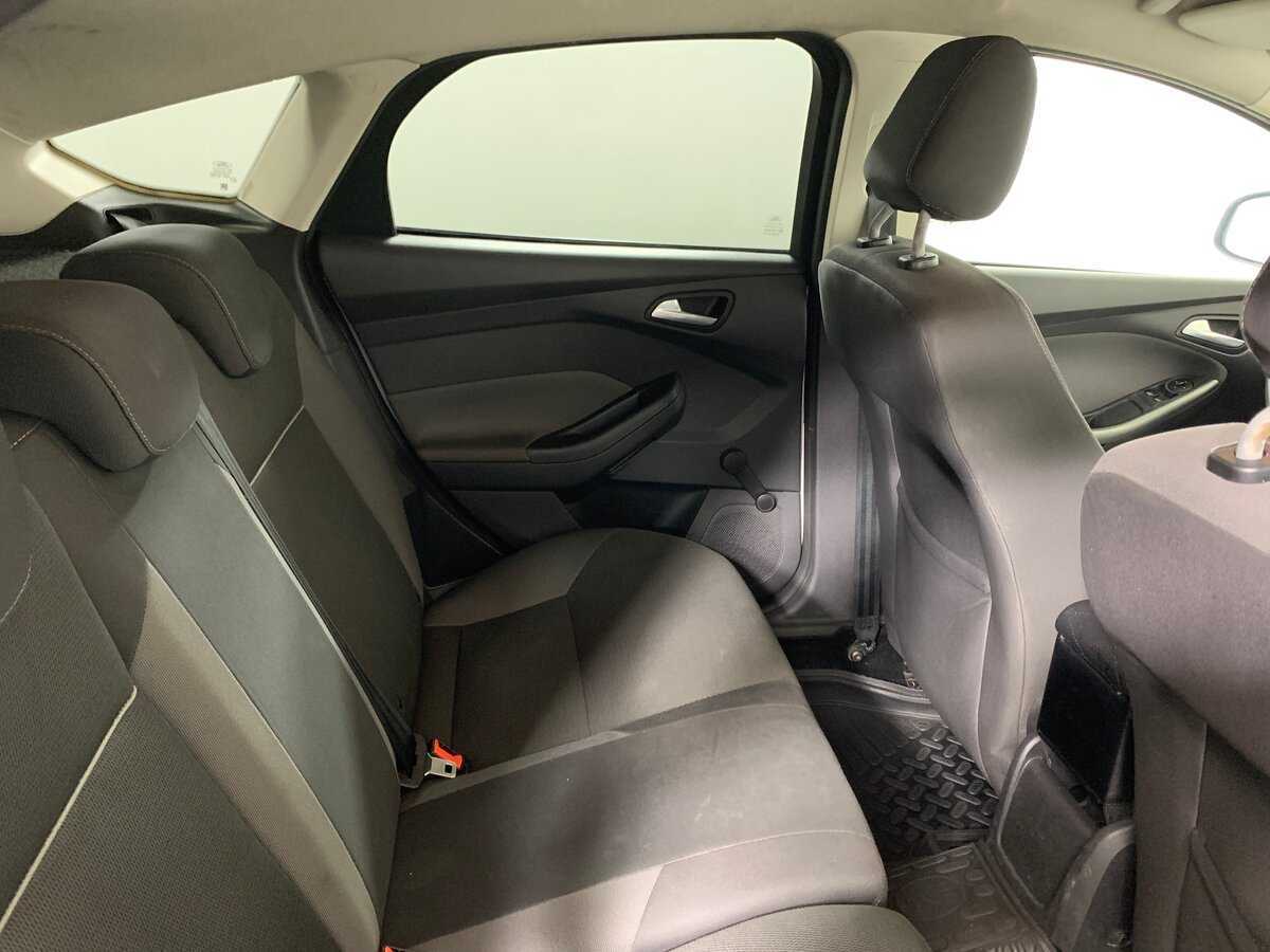 Ford Focus, 2011 Фото №18