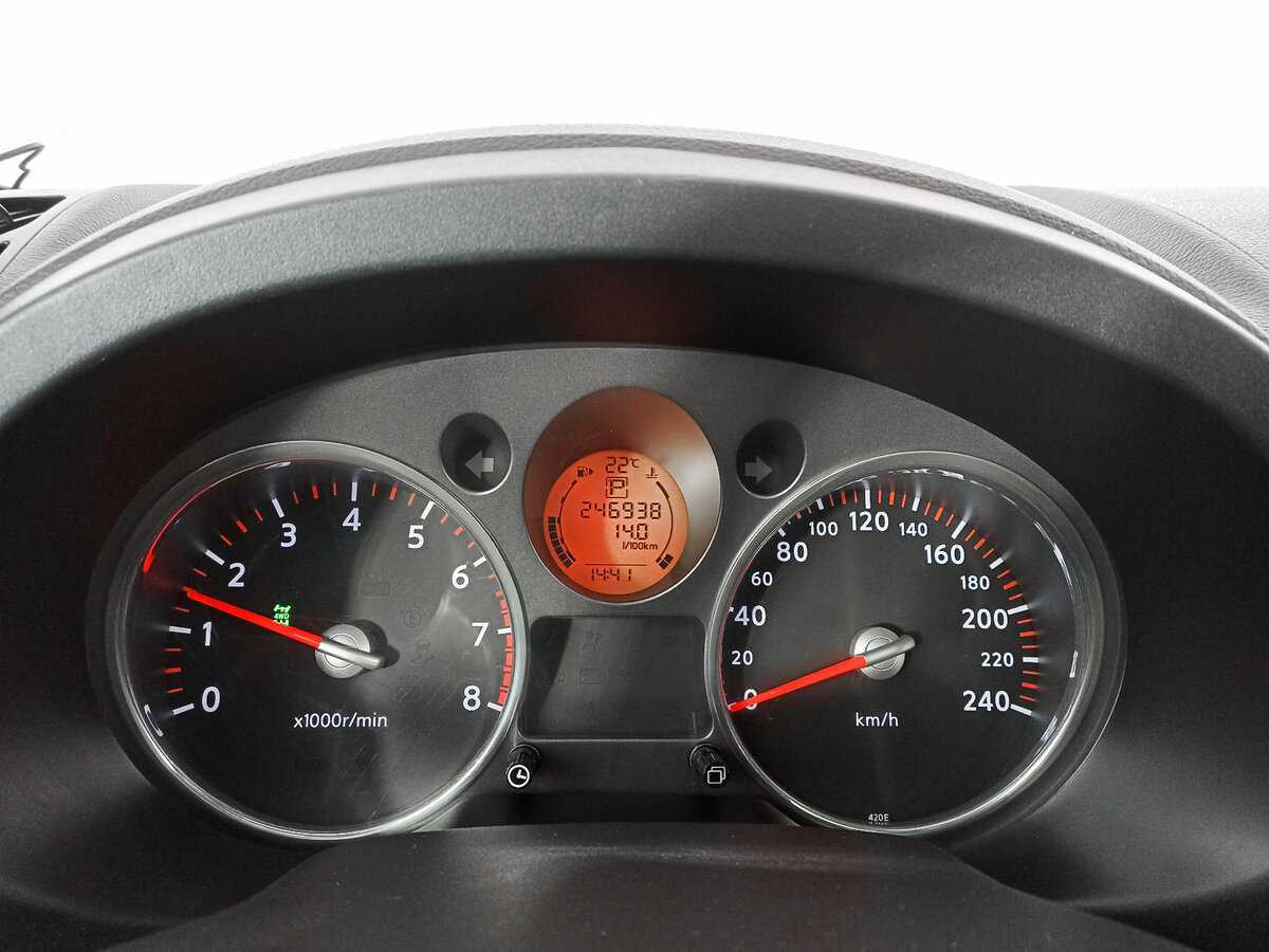 Nissan X-Trail, 2010 Фото №13