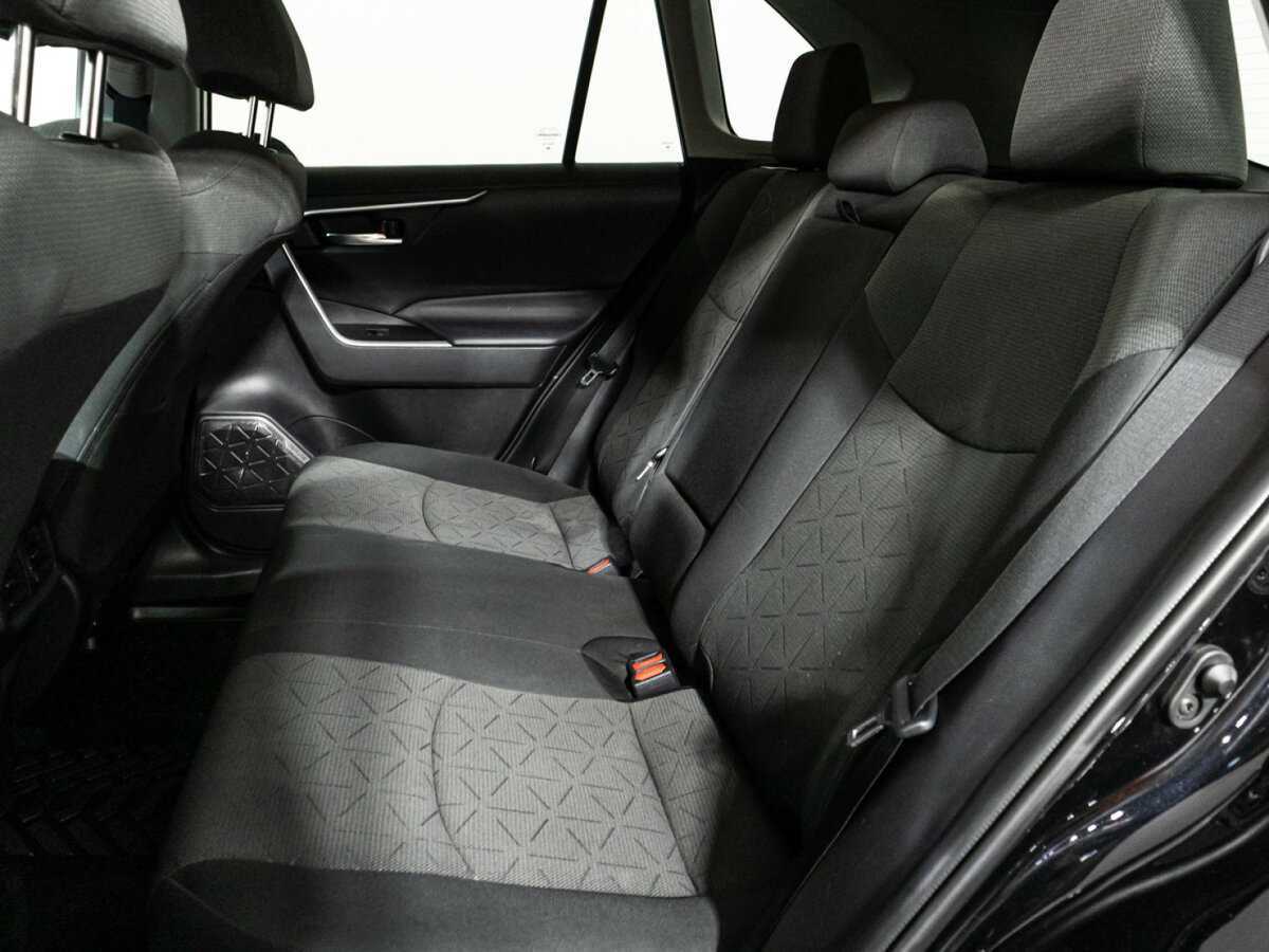 Toyota RAV4, 2021 Фото №10