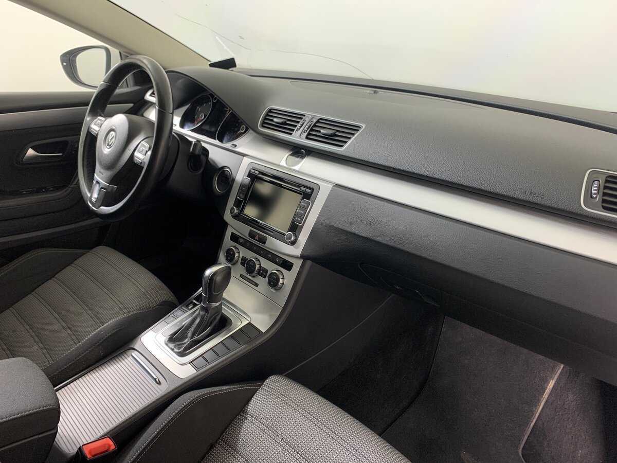 Volkswagen Passat CC, 2013 Фото №14