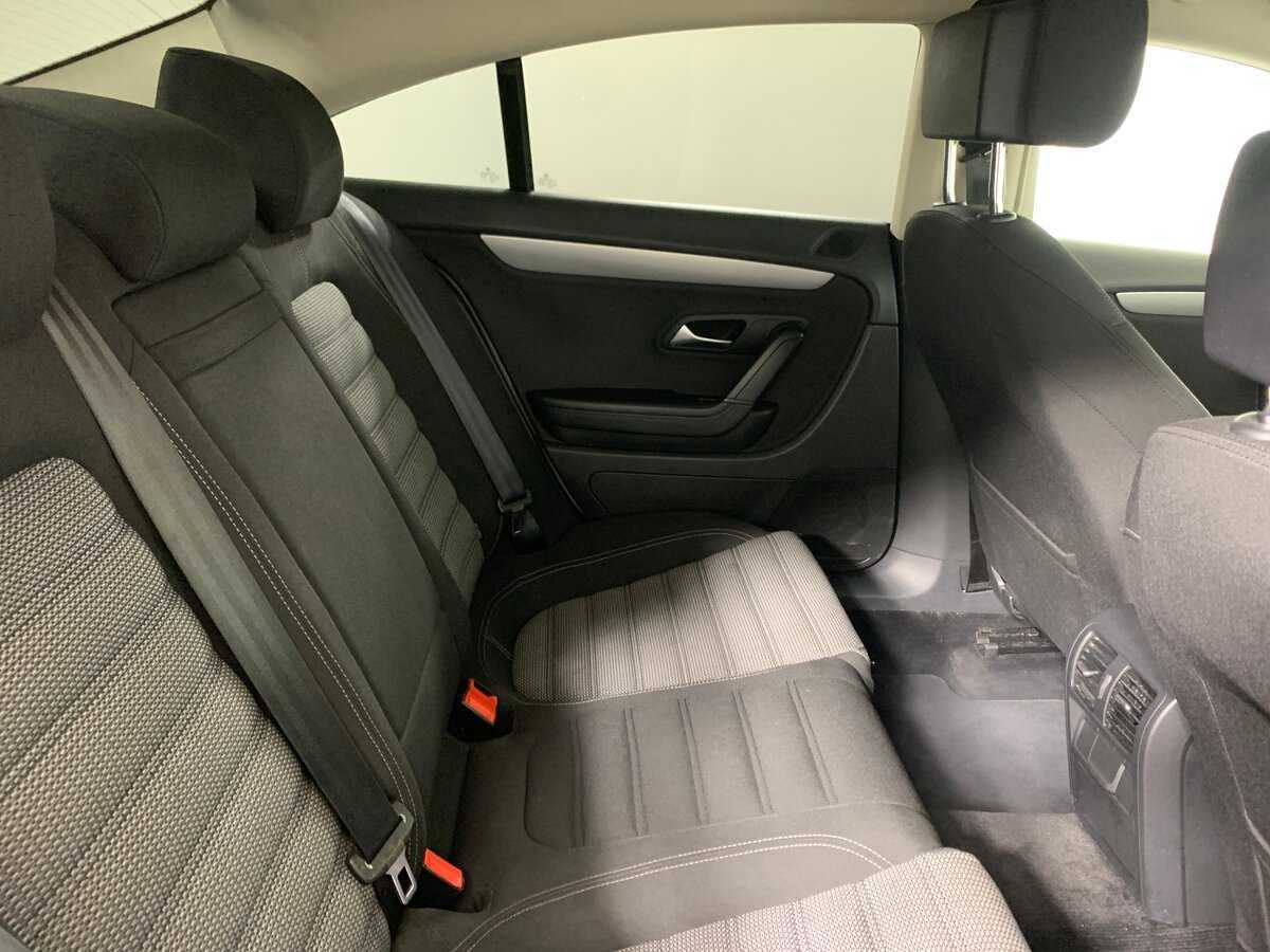 Volkswagen Passat CC, 2013 Фото №18