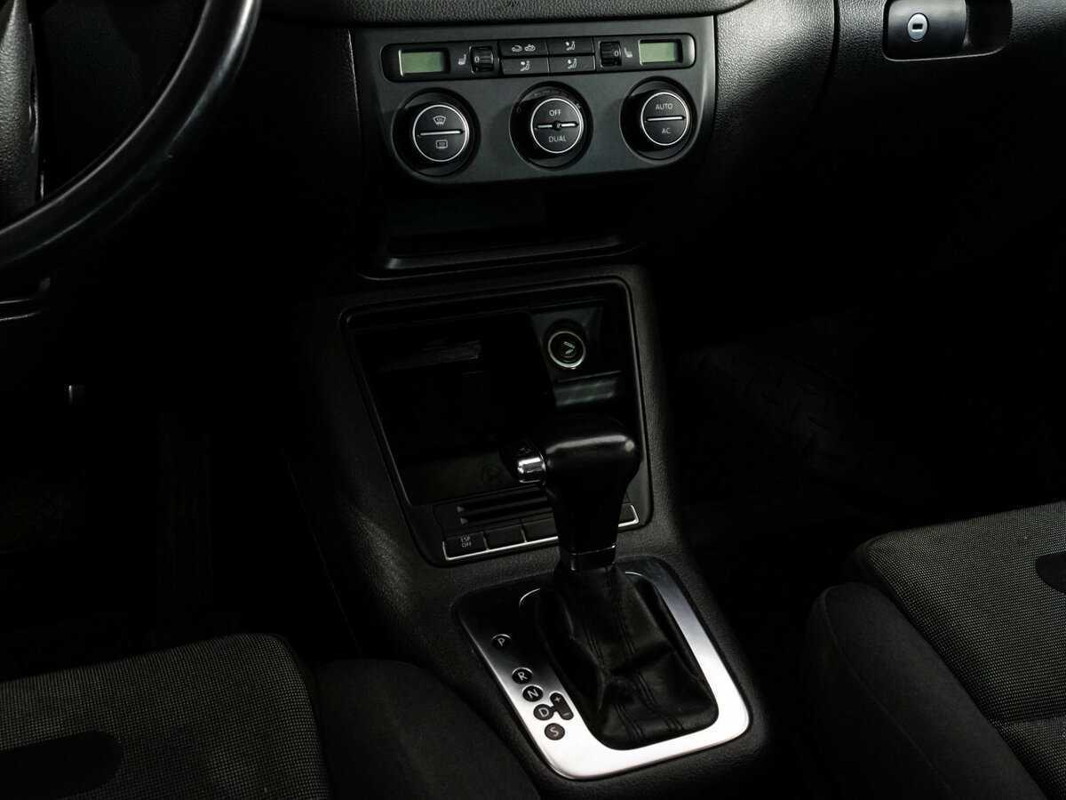 Volkswagen Tiguan, 2008 Фото №10