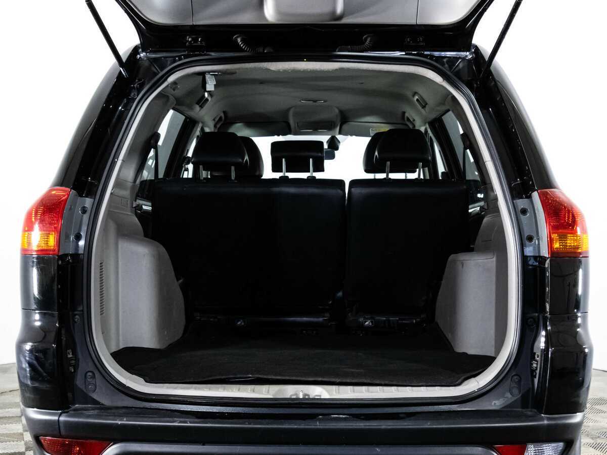 Mitsubishi Pajero Sport, 2010 Фото №13