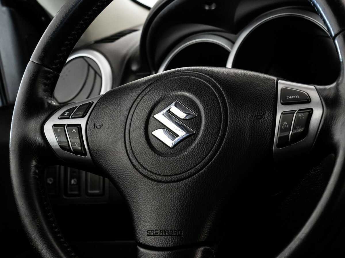 Suzuki Grand Vitara, 2010 Фото №10