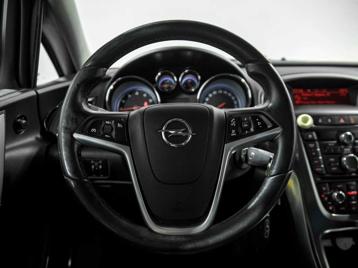 Opel Astra, 2011 - 167 768 км. | Фото №8