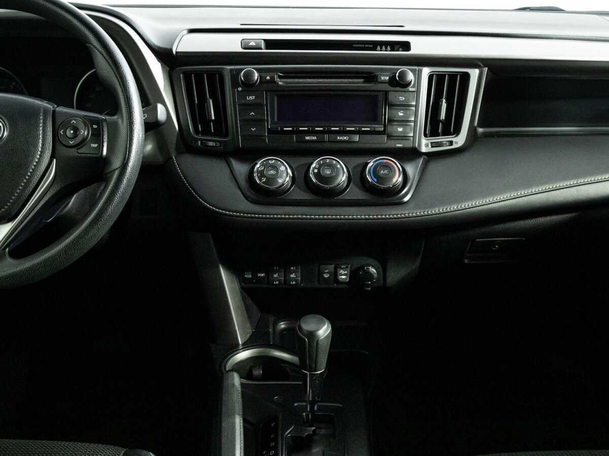 Toyota RAV4, 2016 Фото №14