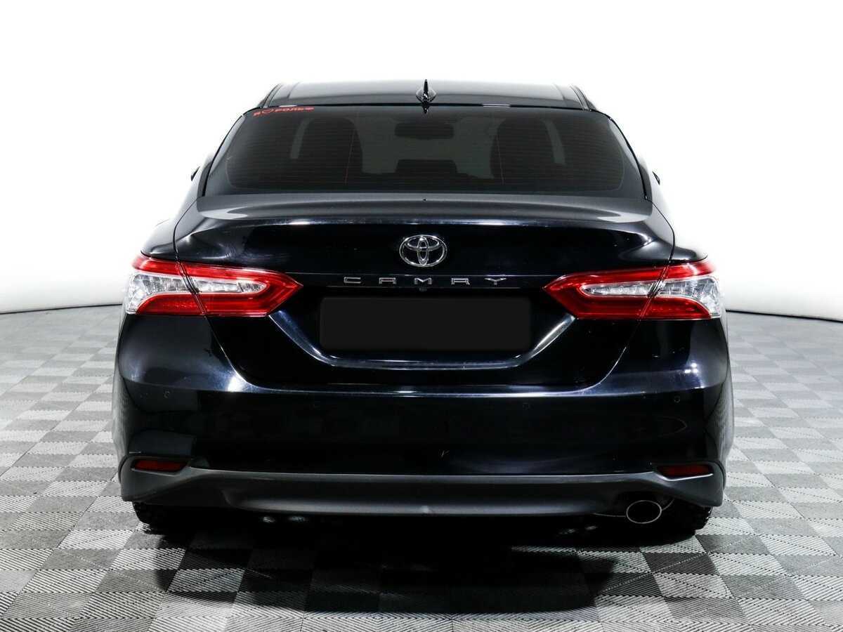 Toyota Camry, 2021 Фото №6