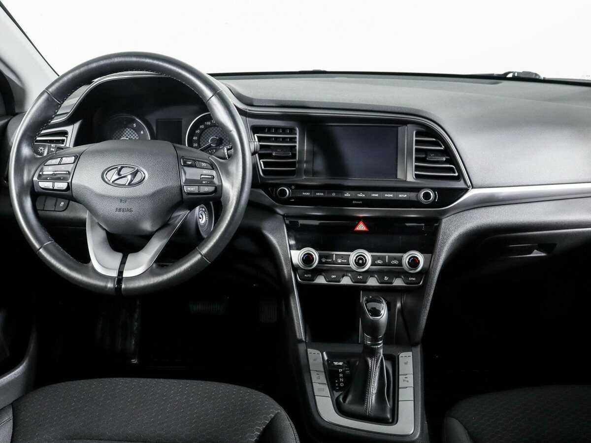 Hyundai Elantra, 2020 Фото №12